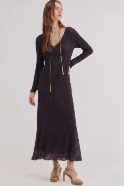 Ada. Vestido calado