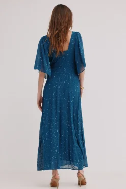Alma. Vestido fluído