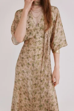 Astrid. Vestido satinado