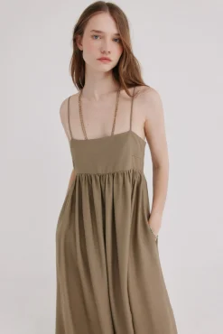 Asunción. Vestido lazada
