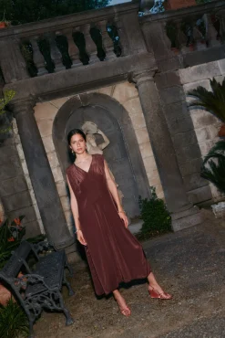 Aura. Vestido midi fluído