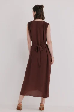 Aura. Vestido midi fluído