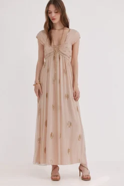 Aurora. Vestido bordado