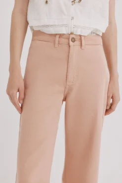Belle. Jeans tiro alto