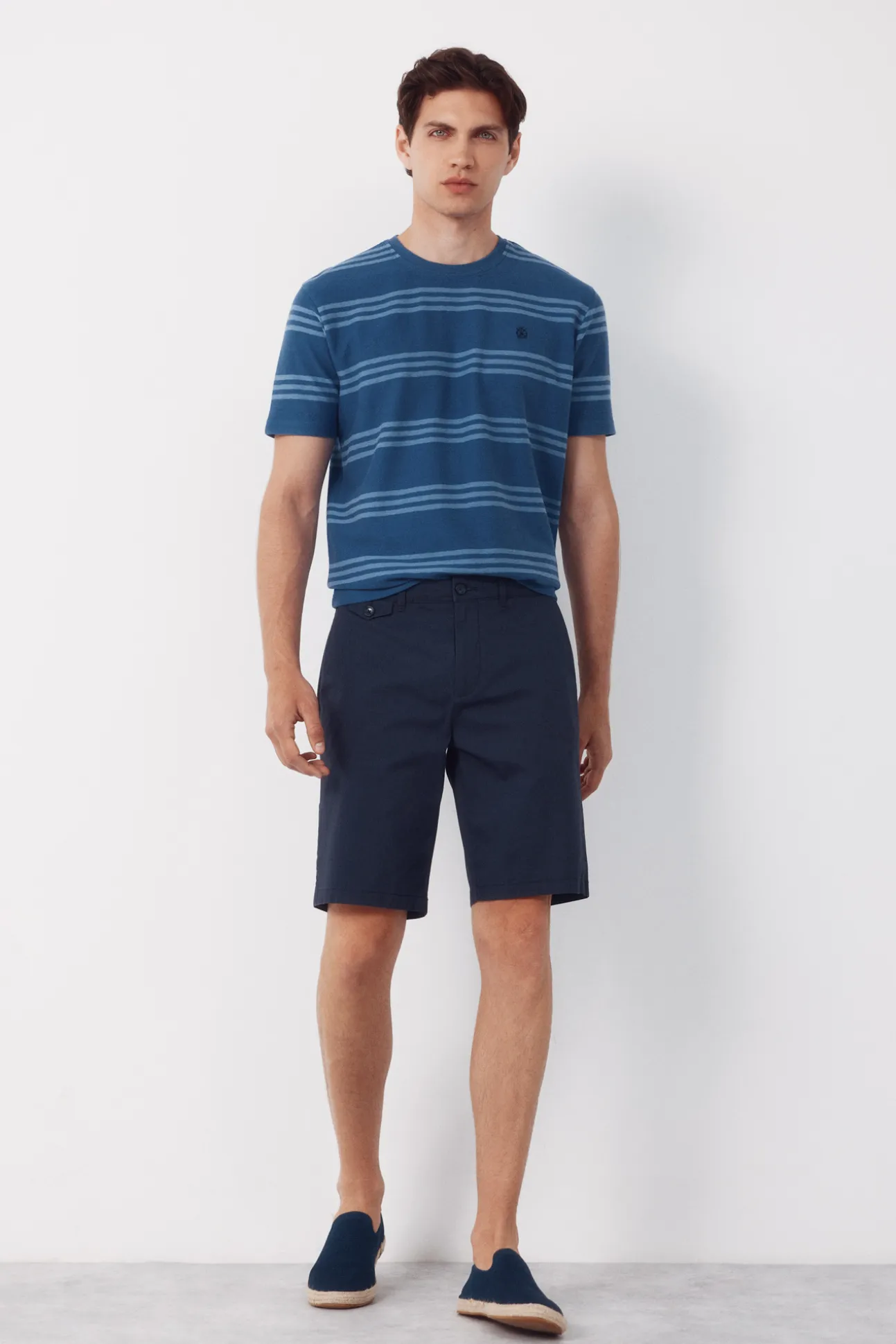 Bermuda chino estampada ligera