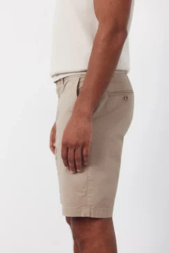 Bermuda chino regular ligero