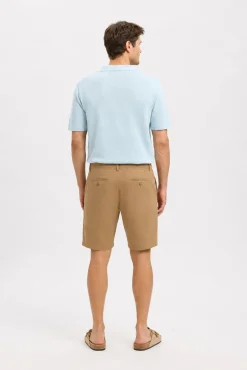 Bermuda tipo chino
