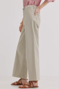 Berta. Vaqueros wide leg
