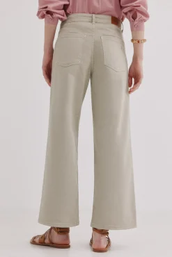 Berta. Vaqueros wide leg