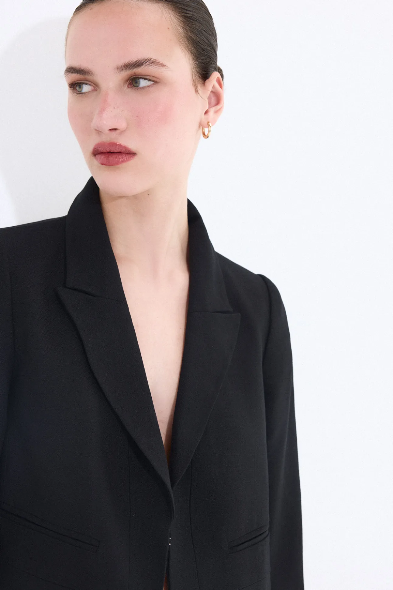 Blazer crop negra
