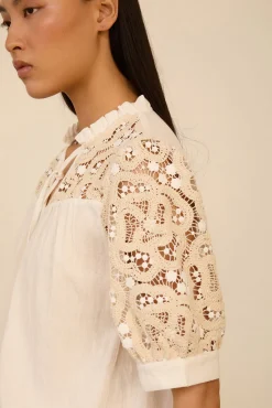 Blusa con crochet