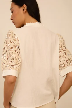 Blusa con crochet