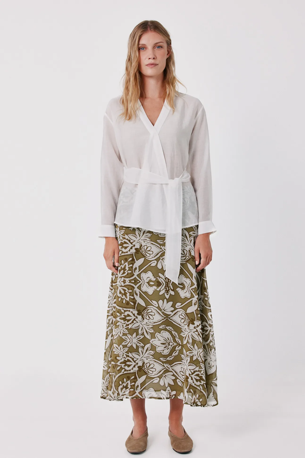 Blusa cruzada ligera