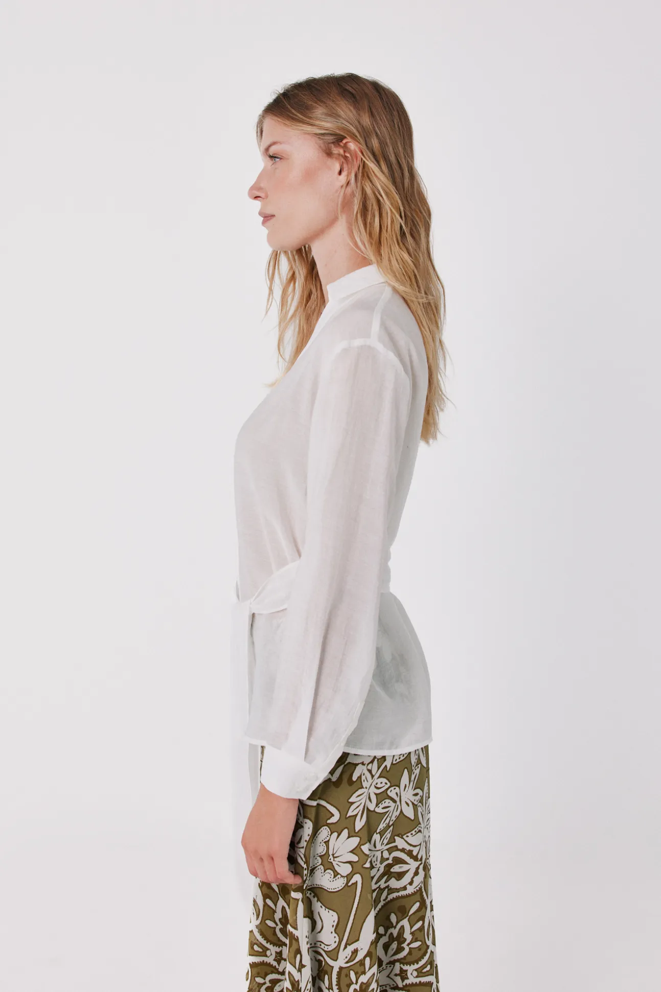 Blusa cruzada ligera