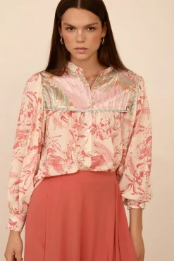 Blusa estampada bimateria