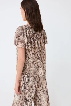 Blusa estampada manga volantes