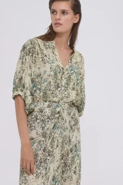 Blusa fluida