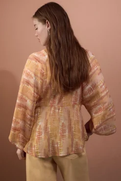 Blusa fluida estampada