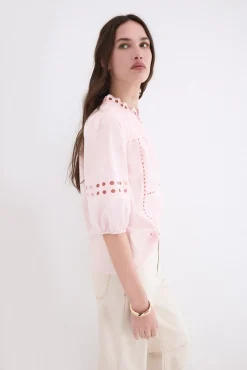 Blusa romántica calados