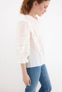 Blusa romántica volantes