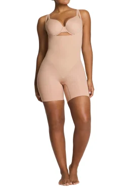 Body-pantalón moldeador escote