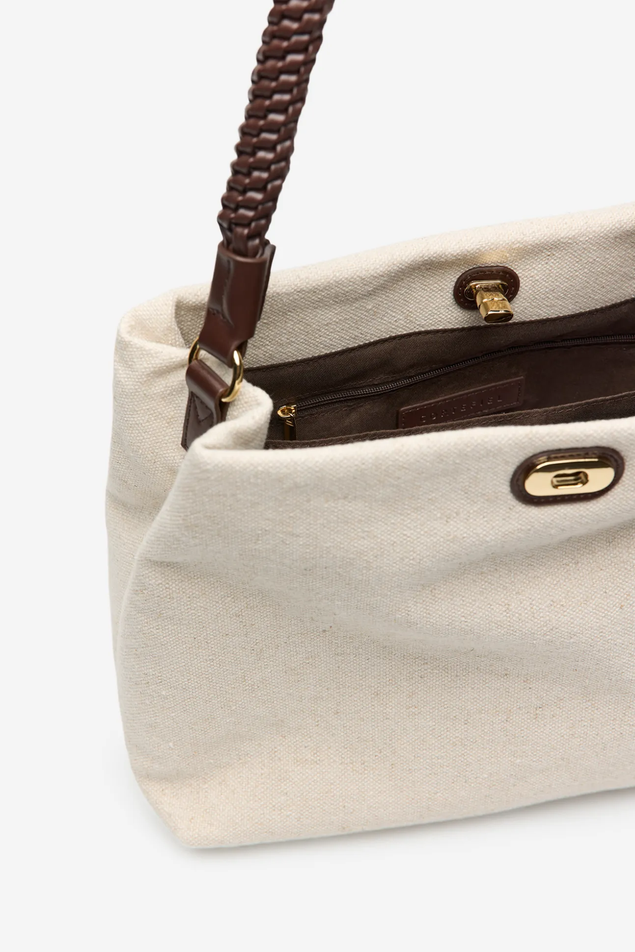 Bolso rafia asa trenzada