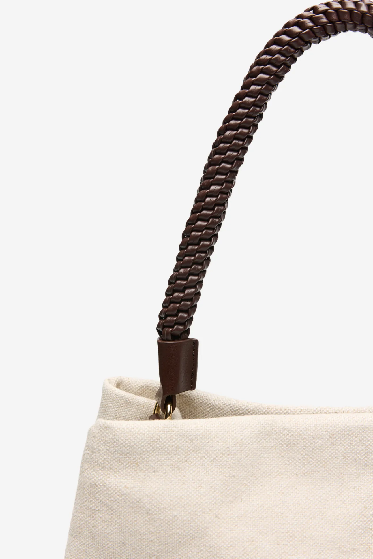 Bolso rafia asa trenzada