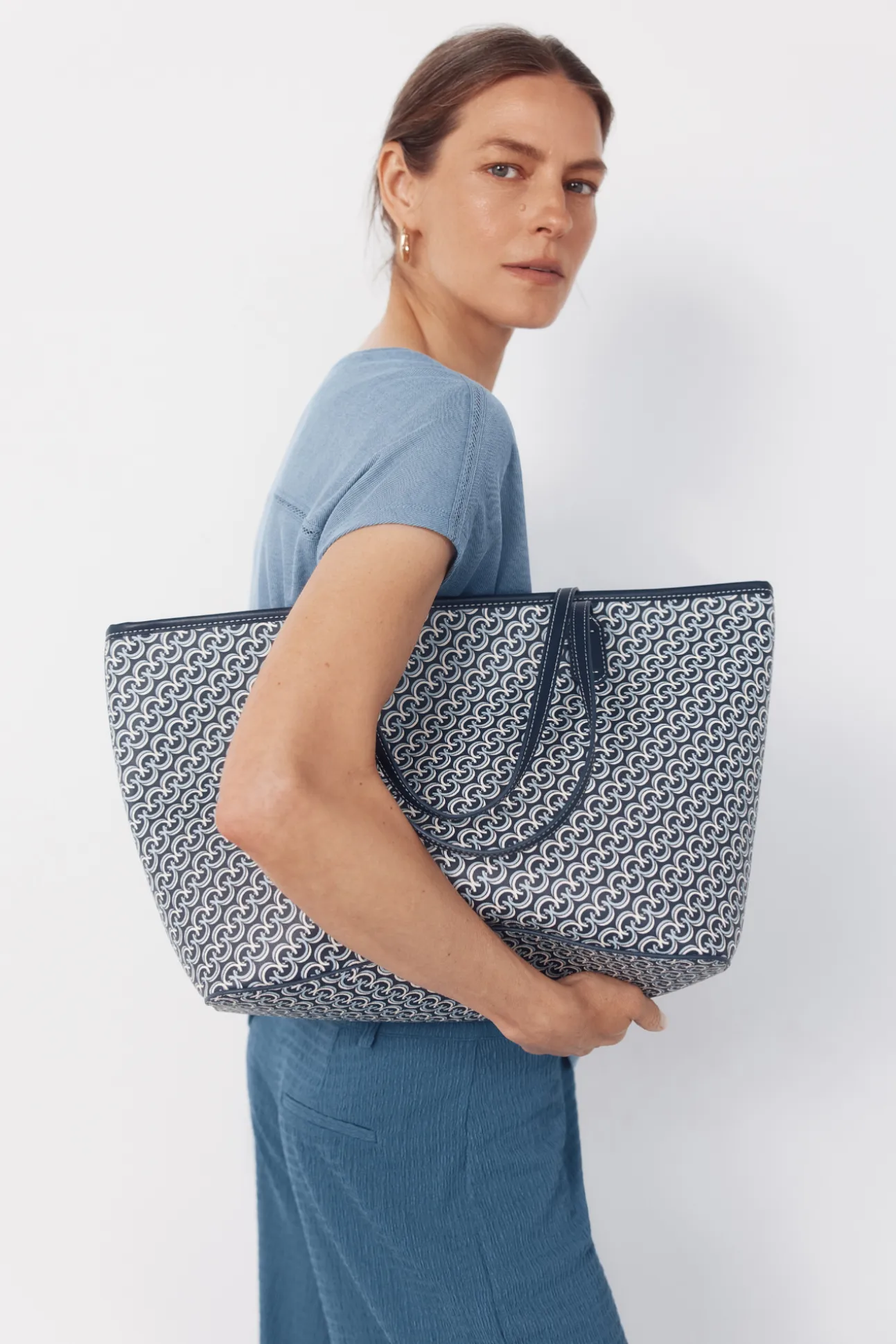 Bolso shopper monograma