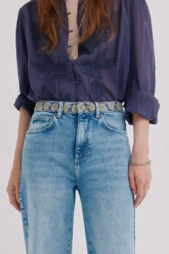 Briar. Jeans bordados
