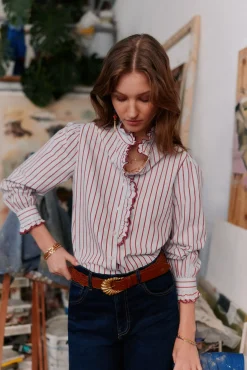 Camila. Blusa romántica
