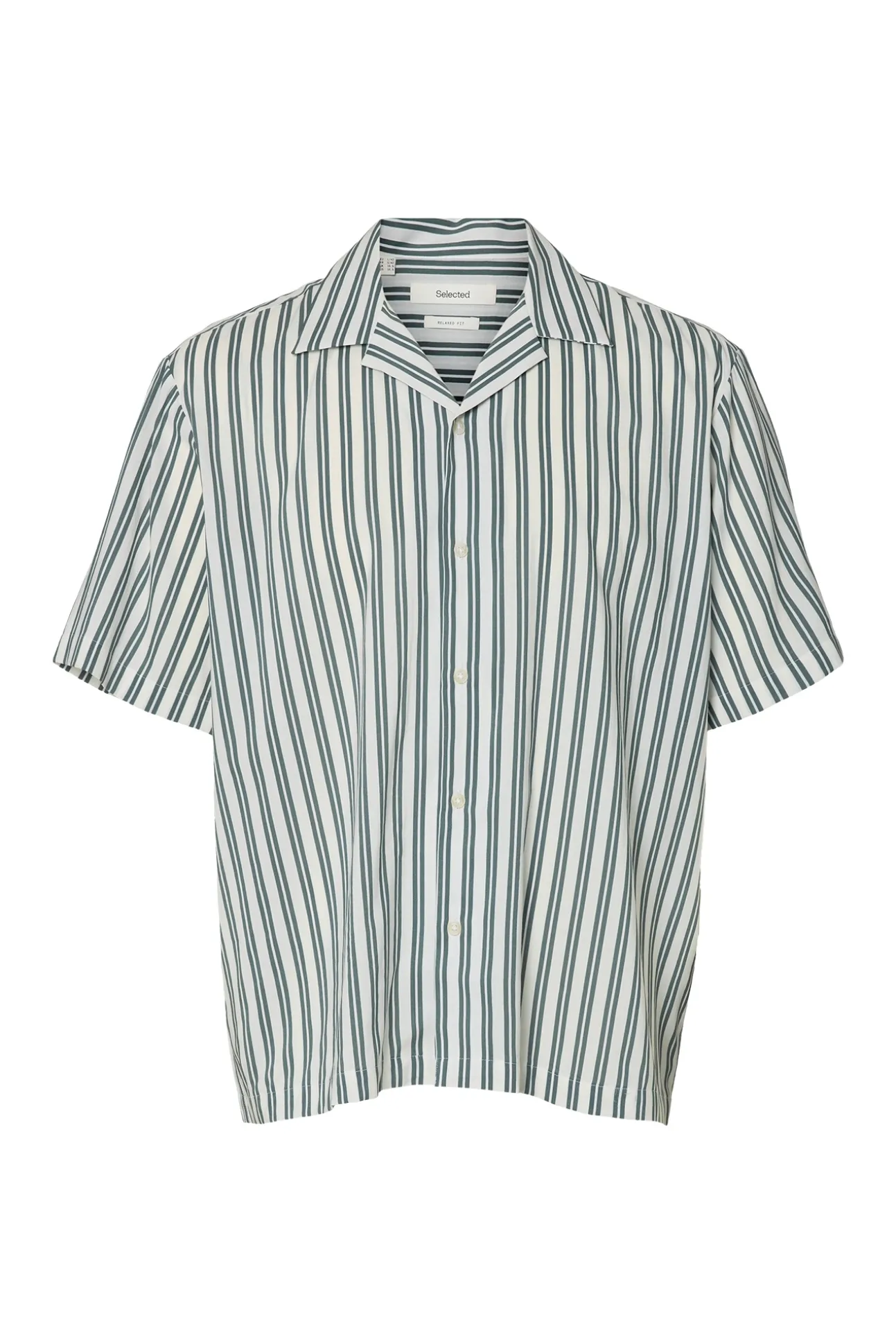 Camisa corta con cuello abierto