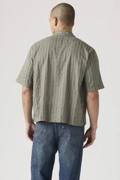 Camisa crop de manga corta