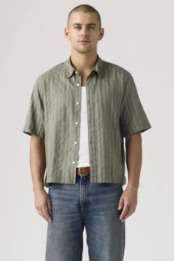 Camisa crop de manga corta