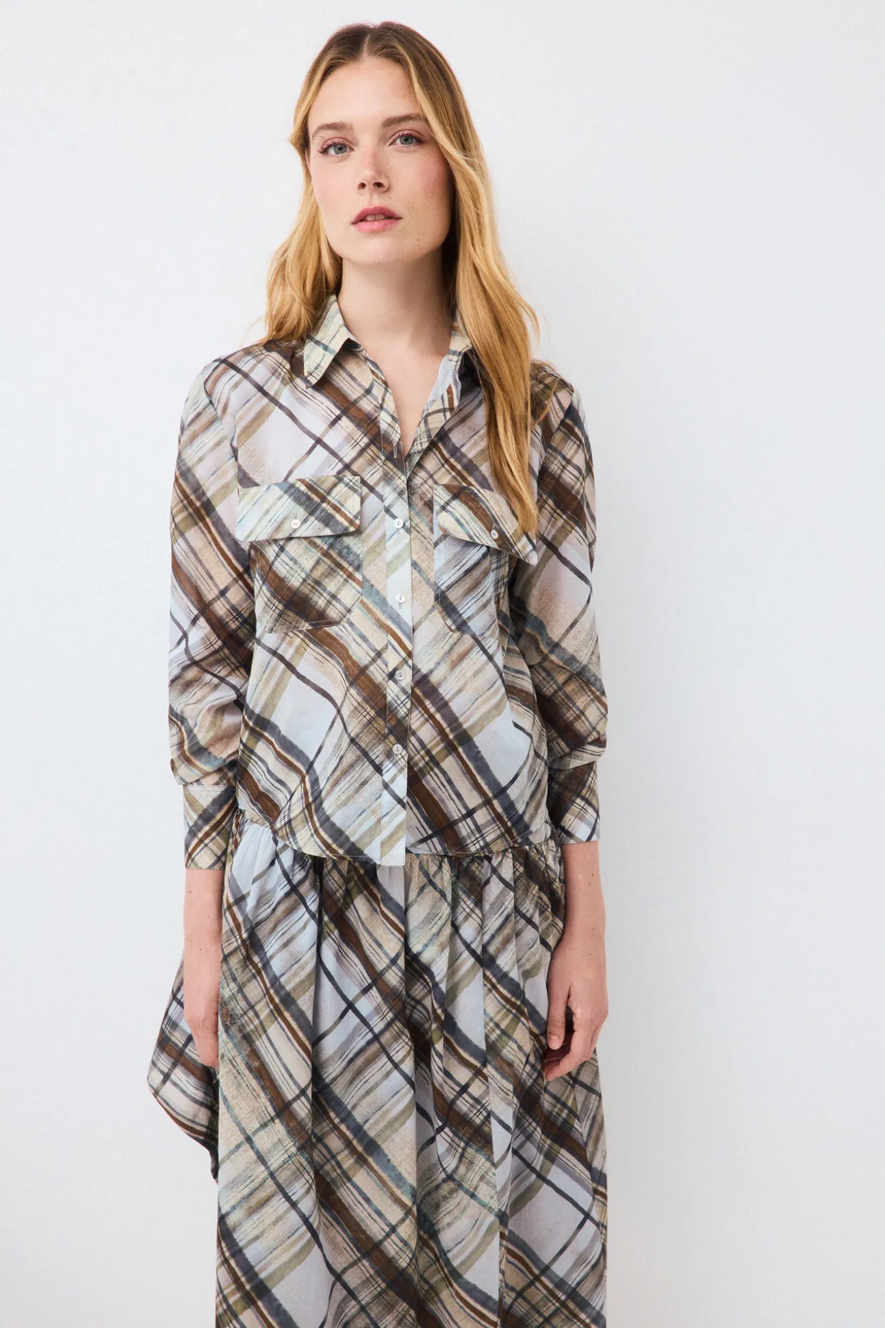 Camisa cuadros estampados