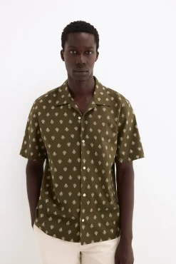 Camisa estampada manga corta