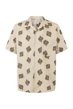 Camisa estampada manga corta