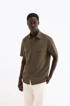 Camisa lino manga corta bolsillos