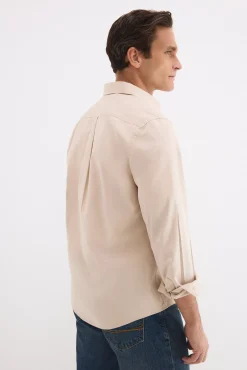 Camisa lisa twill bolsillos