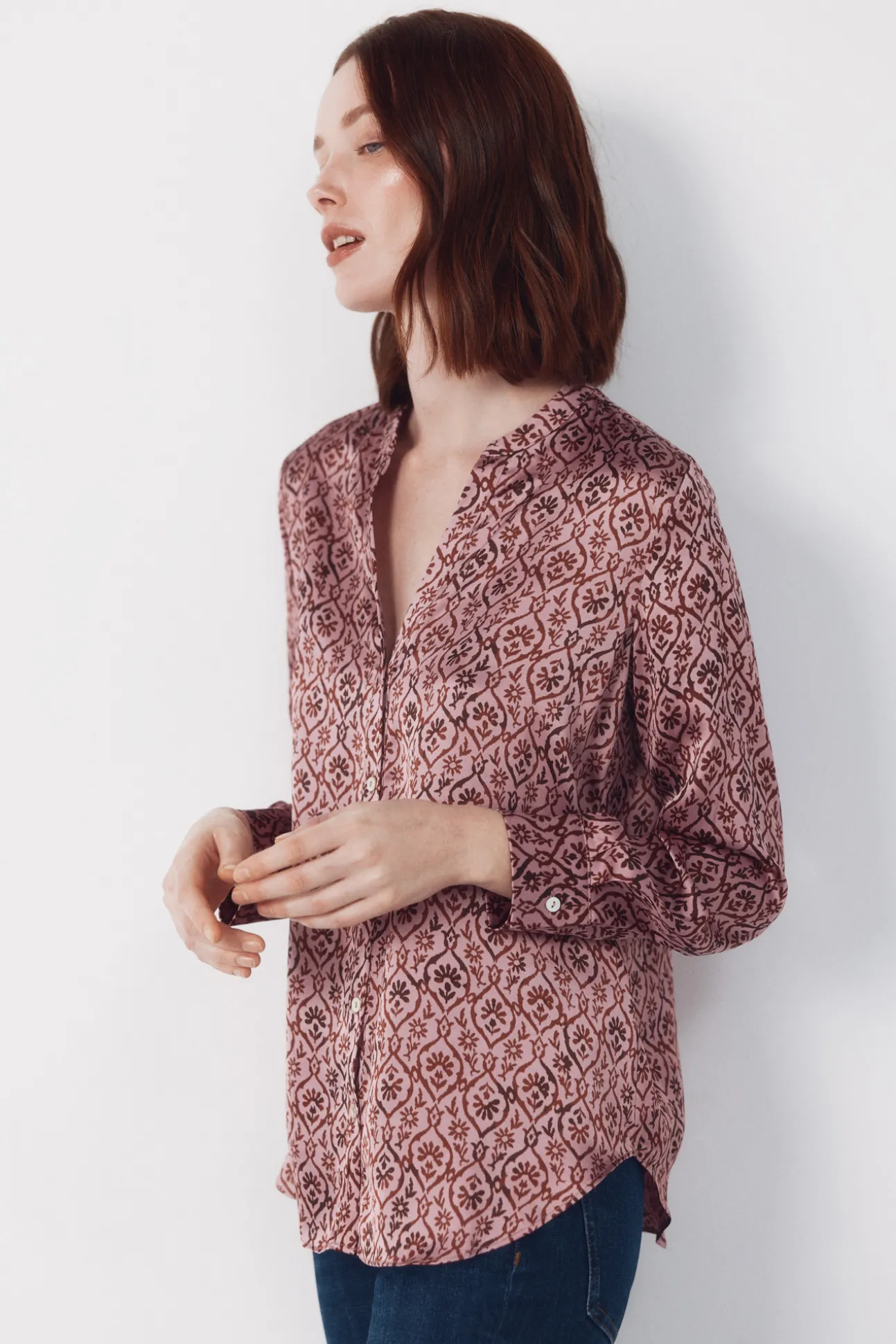 Camisa mao satinada estampada