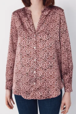 Camisa mao satinada estampada