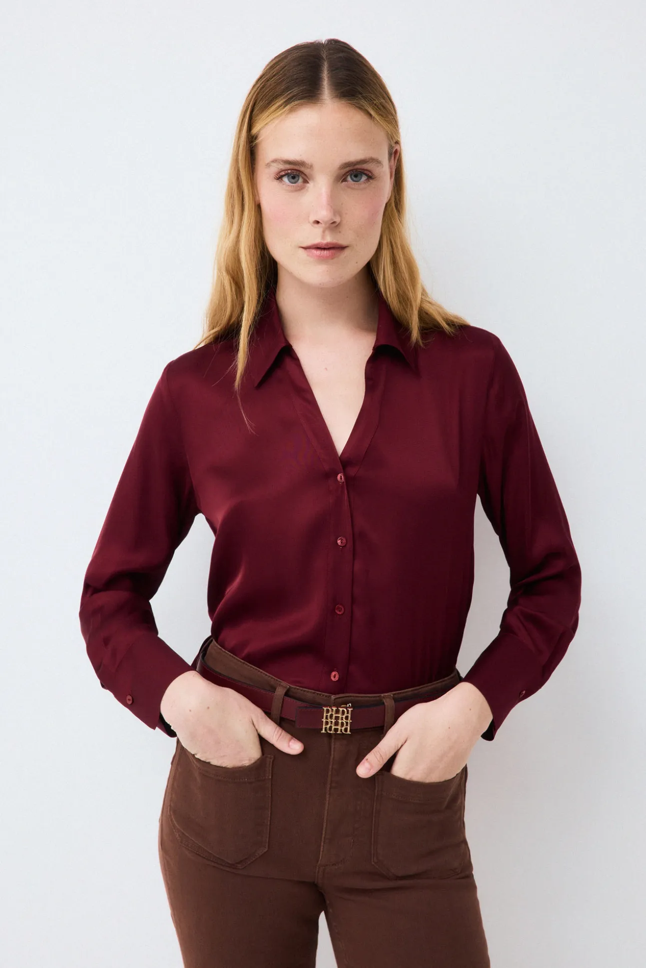 Camisa satén básica