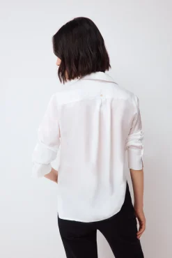Camisa satén básica