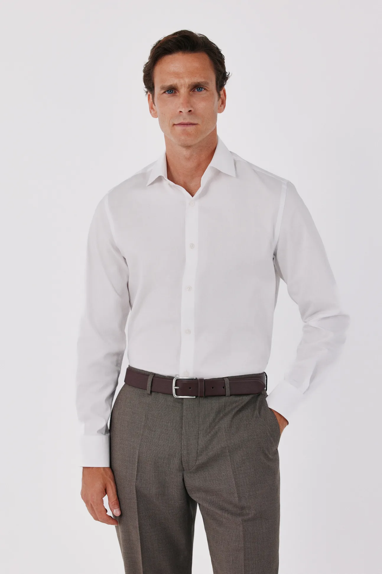 Camisa vestir lisa fácil plancha