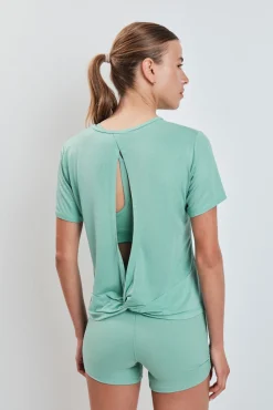 Camiseta apertura espalda verde
