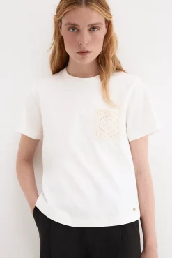Camiseta bolsillo crochet