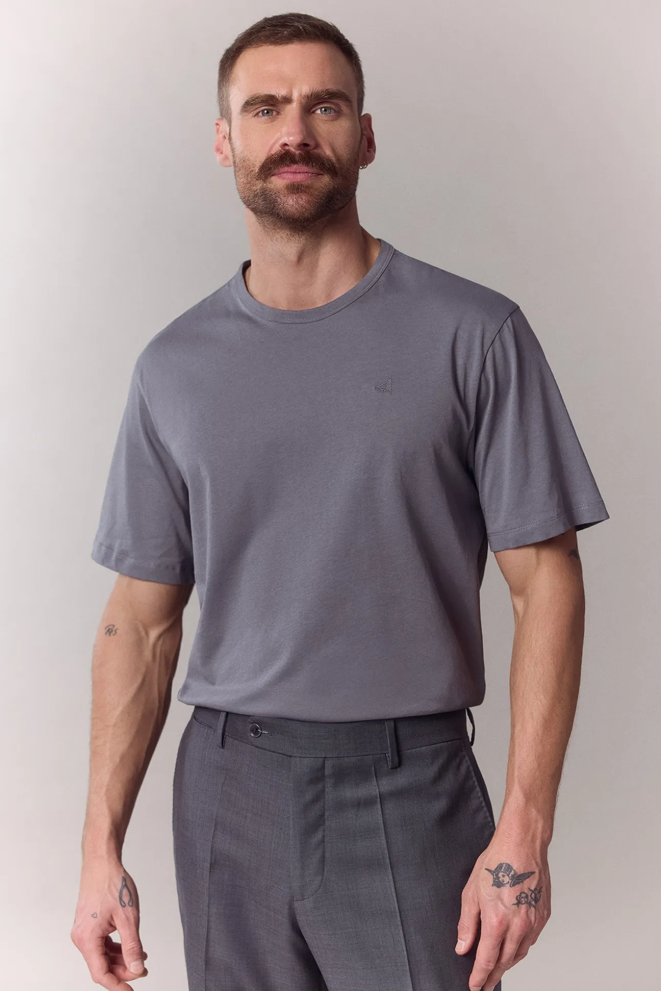Camiseta básica ligera