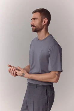 Camiseta básica ligera