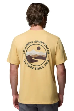 Camiseta con estampado de naturaleza en la espalda