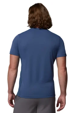 Camiseta técnica de manga corta y cuello redondo