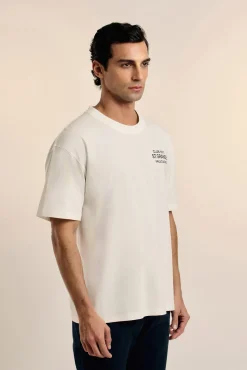 Camiseta texto oversize